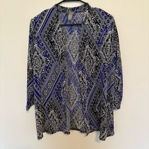 Chicos Size 1 Kimono